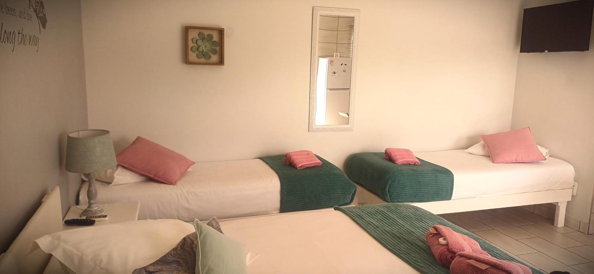 Ceelee'S Place Bloemfontein Eksteriør bilde