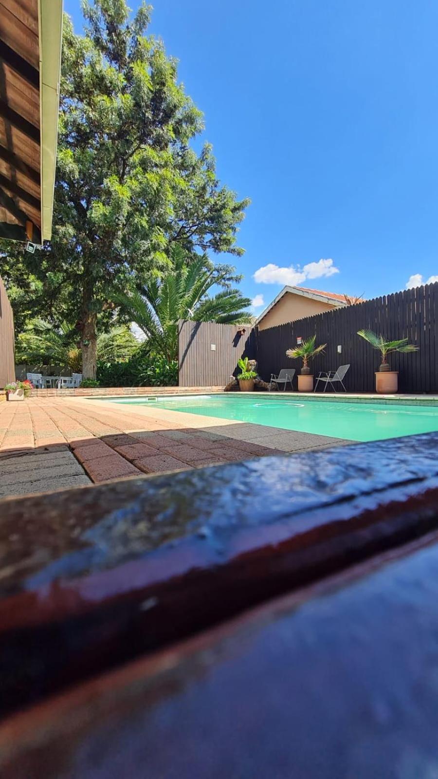 Ceelee'S Place Bloemfontein Eksteriør bilde